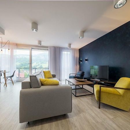 Апартаменты Apartament Pod Lasem Щирк Экстерьер фото