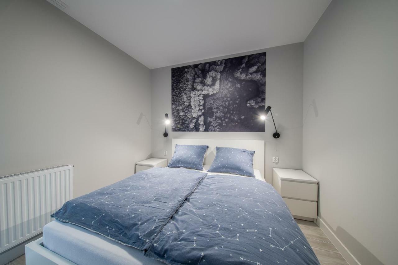 Апартаменты Apartament Pod Lasem Щирк Экстерьер фото